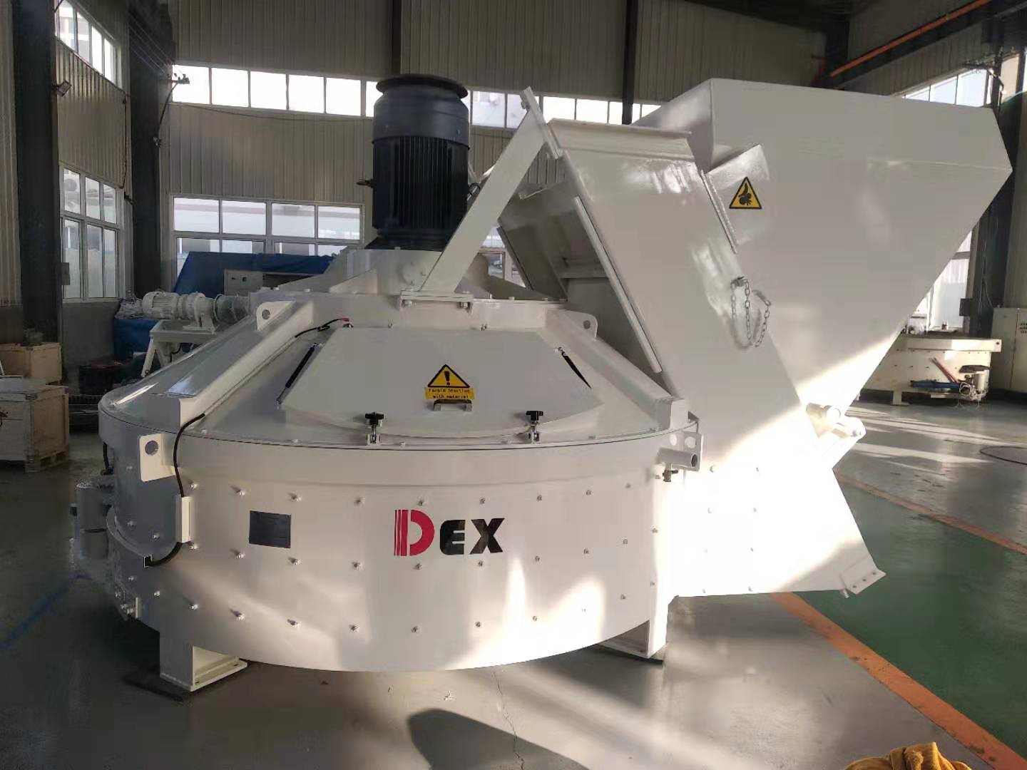 行星式混凝土攪拌機(jī)
